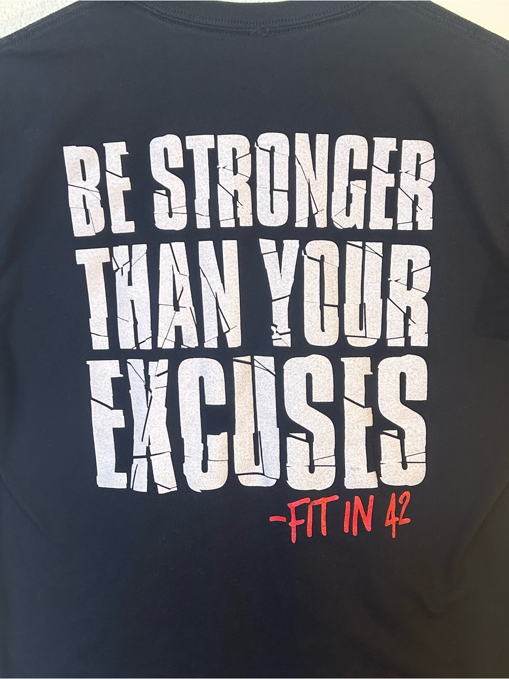 Fit In 42 Fitness Bundle Sweatshirt (Lrg) and Two T Shirts (Green-Lrg Black-Med)